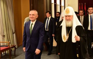 Shërbesë përshpirtjeje në 60-vjetorin e fjetjes së Fortlumturisë së Tij Kristofor Kisit