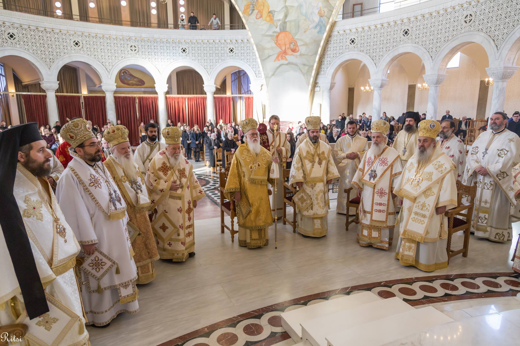 Urime të ngrohta për Kryepiskopin në të kremten e Shën Anastas Persianit