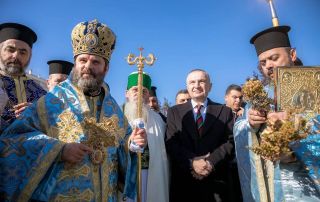 Momente nga Kremtimi i Ujit të Bekuar Korçë, nderon me pjesëmarjen e tij Presidenti i Republikës z. Ilir Meta
