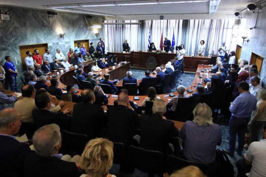Μια επείγουσα έκκληση για συνεισφορά προς τους σεισμοπαθείς