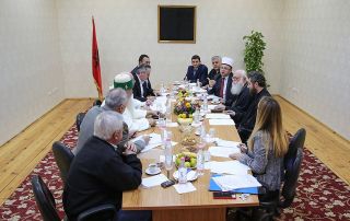 MBLIDHET PRESIDENCA E KESHILLIT NDERFETAR TE SHQIPERISE