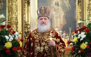 ΕΙΡΗΝΙΚΗ ΕΠΙΣΚΕΨΗ ΤΗΣ Α.Α. ΤΟΥ ΠΑΤΡΙΑΡΧΟΥ ΜΟΣΧΑΣ ΚΑΙ ΠΑΣΩΝ ΤΩΝ ΡΩΣΣΙΩΝ κ.κ. Κ Υ Ρ Ι Λ Λ Ο Υ ΣΤΗΝ ΟΡΘΟΔΟΞΟ ΑΥΤΟΚΕΦΑΛΟ ΕΚΚΛΗΣΙΑ ΤΗΣ ΑΛΒΑΝΙΑΣ