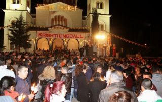 Kremtimi i Pashkës në rrethe. (20 Prill 2014)