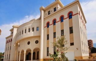 Εκκλησία της Αλβανίας – Ουκρανικό Εκκλησία της Αλβανίας – Ουκρανικό