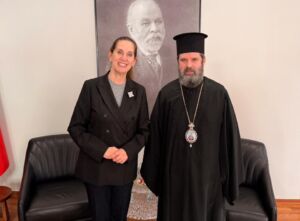 Fortlumturia e Tij, Kryepiskopi Joan takim me Ministren e Arsimit, znj Mirela Kumbaro