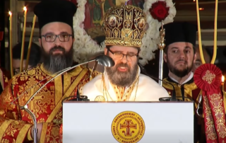 Mesazhi i Pashkës 2026 + Joani Kryepiskop i Tiranës, Durrësit dhe i Gjithë Shqipërisë – Paqia e Krishtit te Ngjallur në një Botë të Trazuar