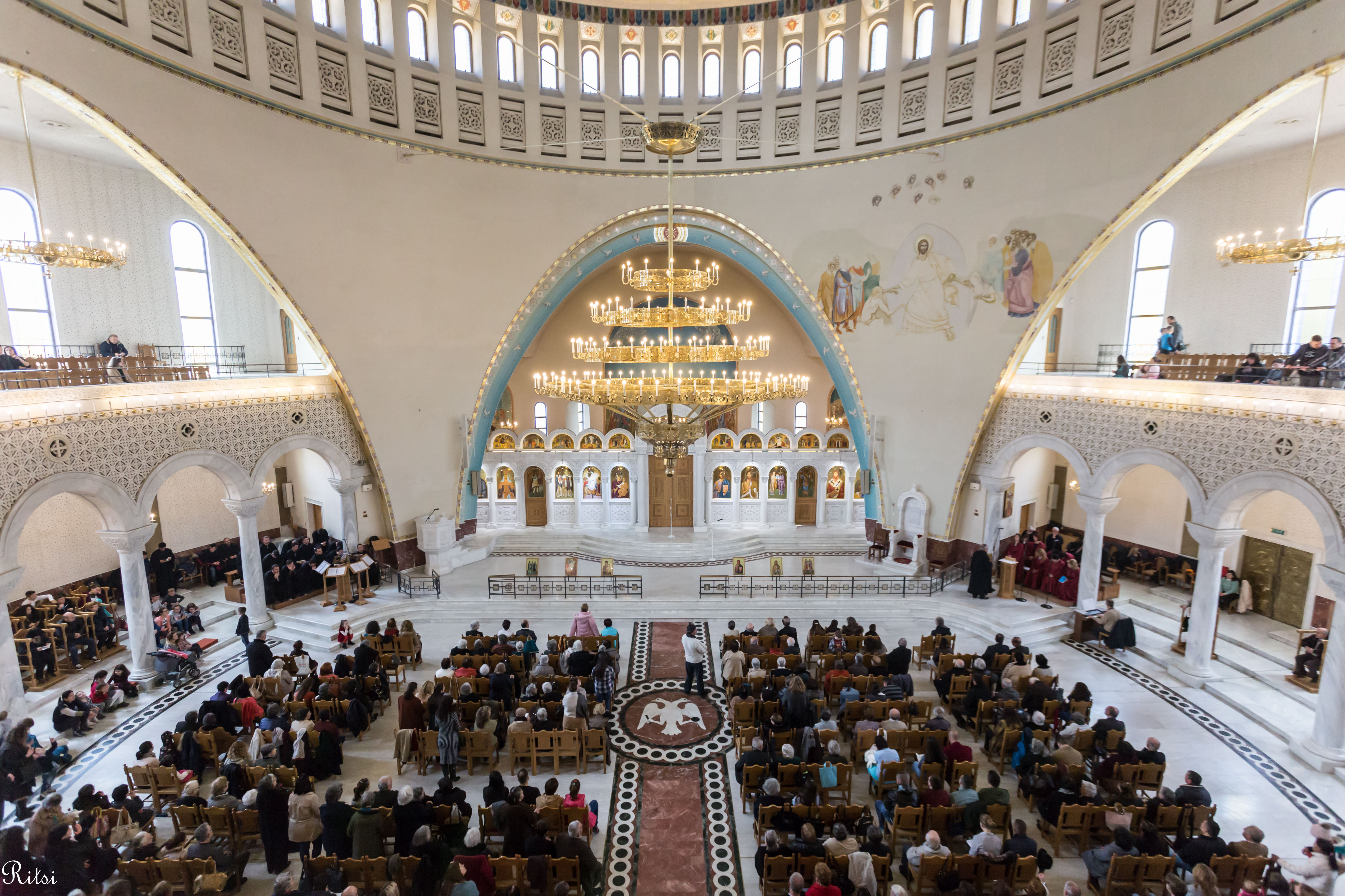 Moments from the Celebration of the Sunday of Palms in different churches of Albania, 1.4.2018