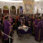 Misteri i Vajimit të Shenjtë në Katedralen e Tiranës