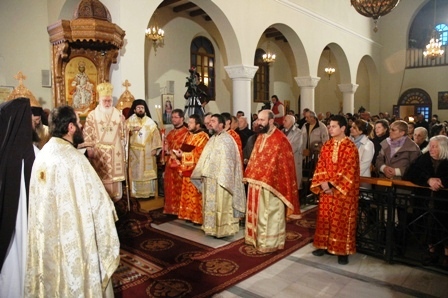Kremtimi i Krishtlindjes në Tiranë