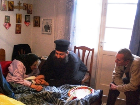 Veprimtari të larmishme të grave vullnetare në kuadër të Krishtlindjeve