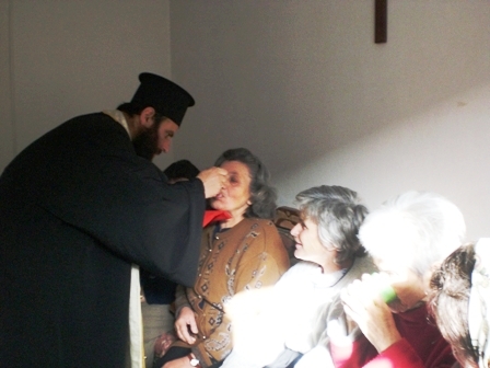 Veprimtari të larmishme të grave vullnetare në kuadër të Krishtlindjeve