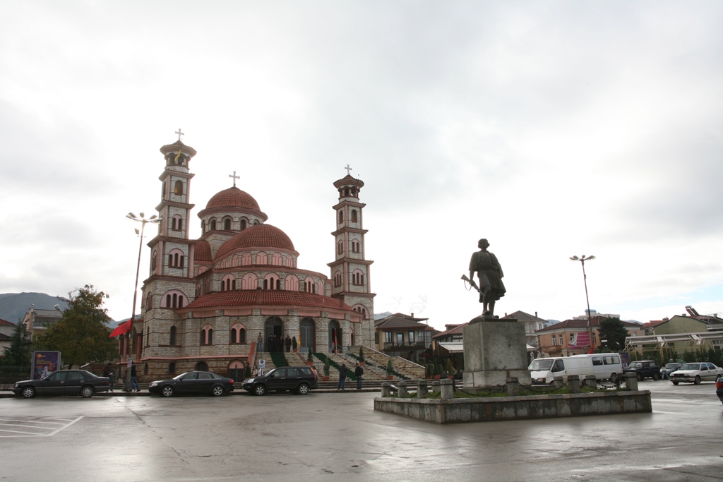 Bashkëmeshimi i dy Primatëve në qytetin e Korçës dhe aktivitetet me rastin e 80 vjetorit të