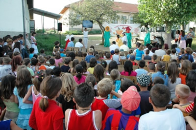 Kampe verore me fëmijët kosovarë për forcimin e miqësisë dhe vlerave në shoqërinë shqiptare