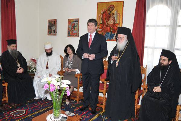 Pritje për Pashkët në Kryepiskopatën e Shenjtë