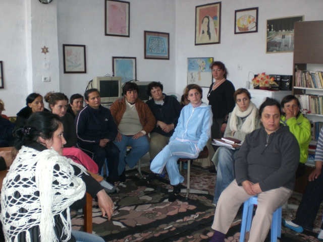Bashkëmeshimi i dy Primatëve në qytetin e Korçës dhe aktivitetet me rastin e 80 vjetorit të Kryepiskopit Anastas, shënojnë edhe përmbushjen e vizitës zyrtare dhe paqësore të Papës dhe Patriarkut të Aleksandrisë dhe gjithë Afrikës, Thedhori II. (2009)