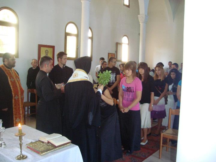 Nis viti i ri shkollor 2011-2012 në Akademinë Teologjike "Ngjallja e Krishtit"