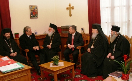 Urime të shumta në ditën e emrit të Kryepiskopit Anastas
