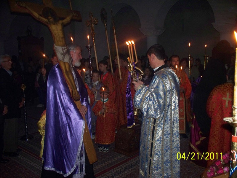 Pësimet dhe Ngjallja e Zotit Krisht