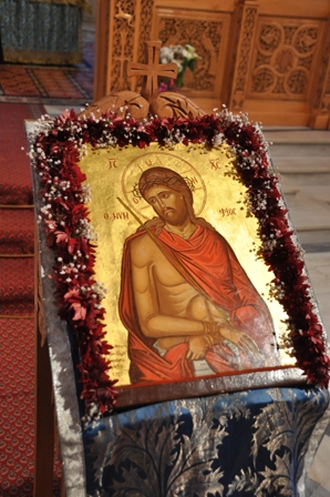 SPECIALE — E HËNA E MADHE