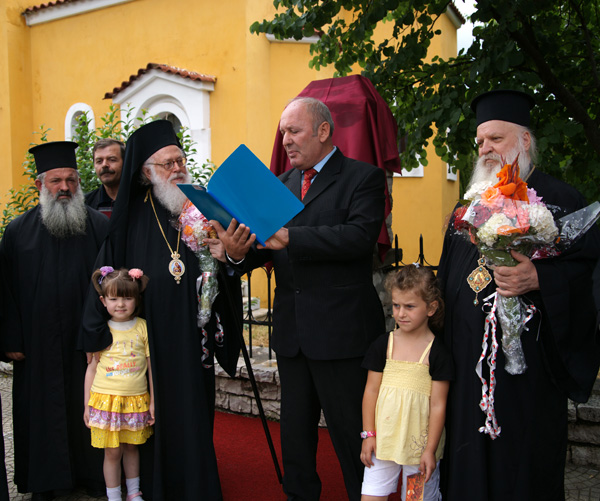 Një rrugë me emrin e Kryepiskopit Anastas, në Këlcyrë