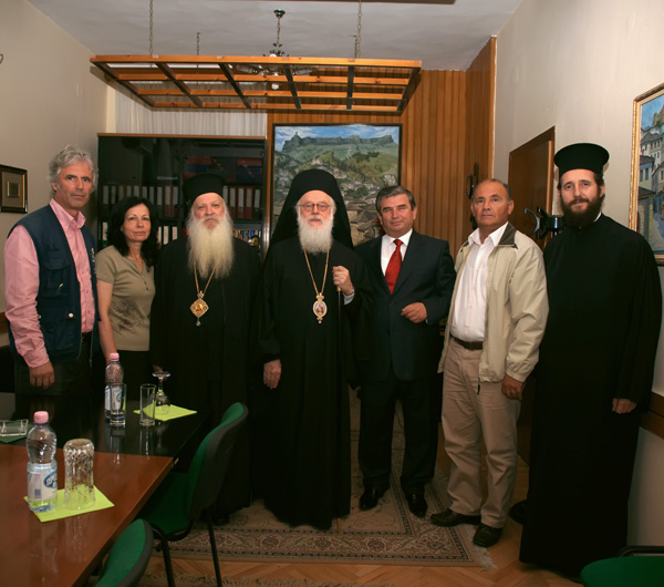 Vizitë e Kryepiskopit Anastas në bashkinë e Gjirokastrës