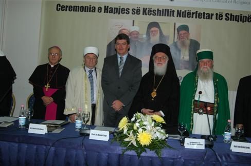 U zhvillua ceremonia e hapjes së Këshillit Ndërfetar të Shqipërisë
