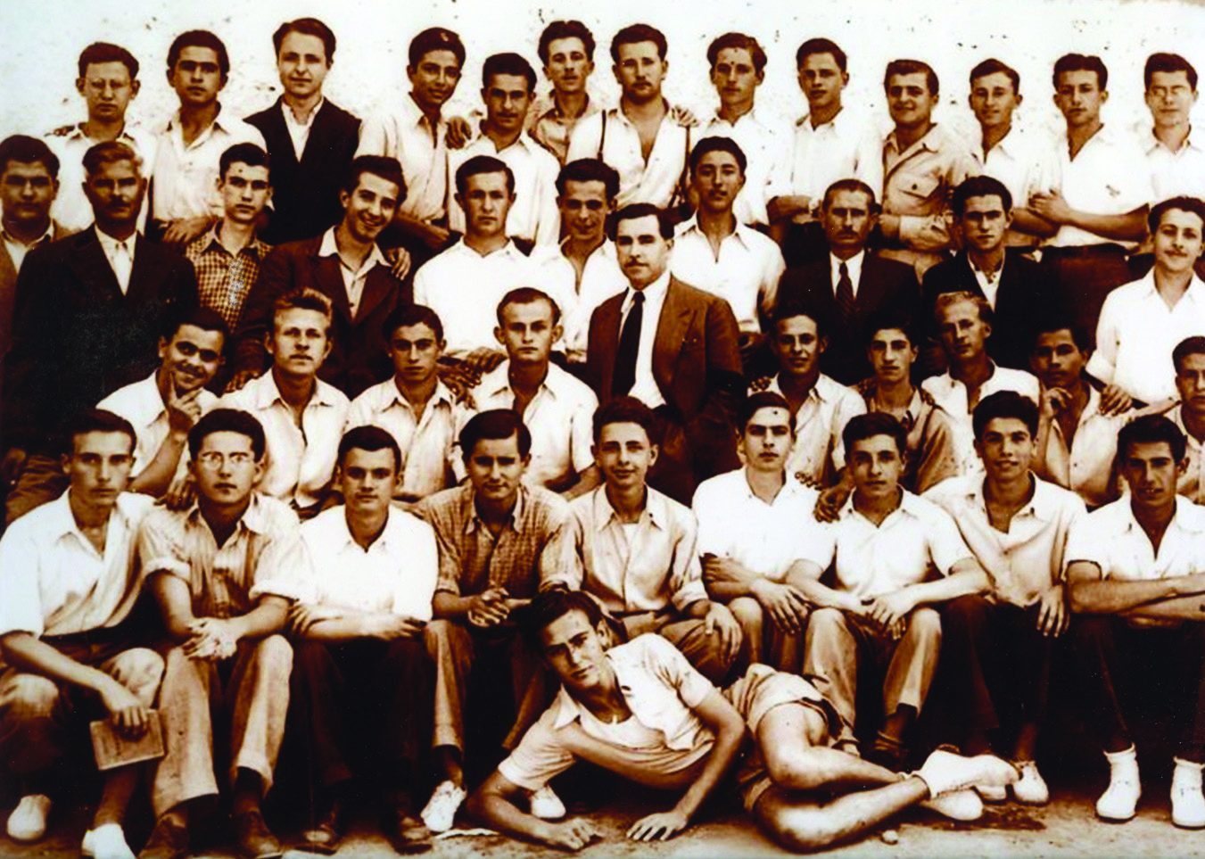 Klasa e 8-të, Gjimnazi i Dytë i Djemve i Athinës (1947).