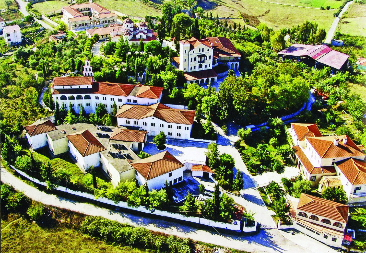 Akademia Teologjike “Ngjallja e Krishtit” – Manastiri i Shën Vlashit – Skiti i Miroprurëseve (2010).