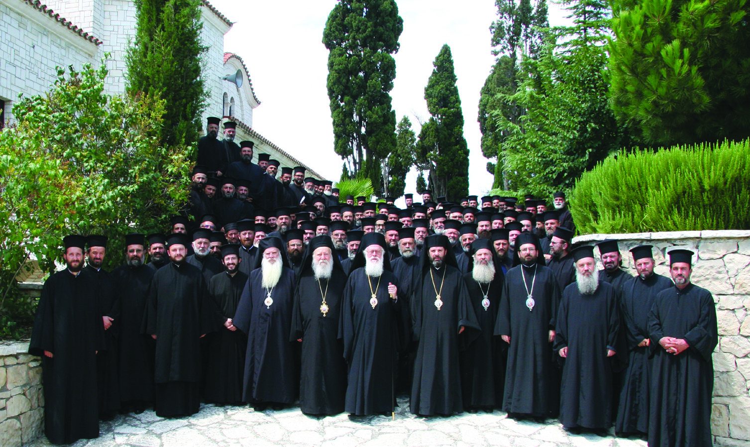 Mbledhje e klerikëve të Kishës së Shqipërisë (2011).