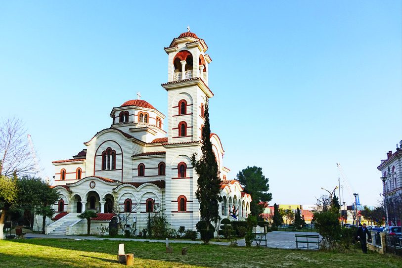 Kisha të reja.