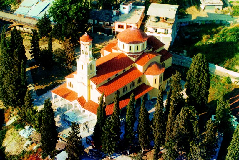 Kisha të reja.