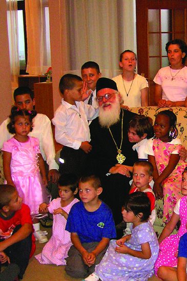 Jetimorja “Shtëpia e Shpresës” në Manastirin e Shën Vlashit në Durrës.