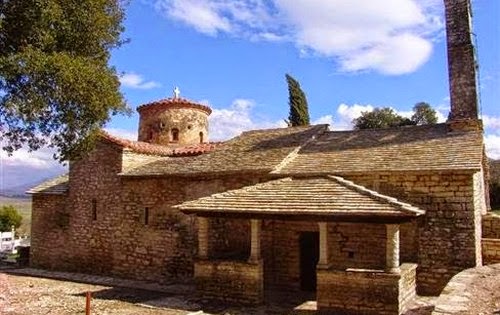 Vepra ndërtuese në Gjirokastër